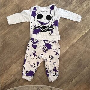 ✨5 for $15✨ Purple and White Skeleton Baby Outfit